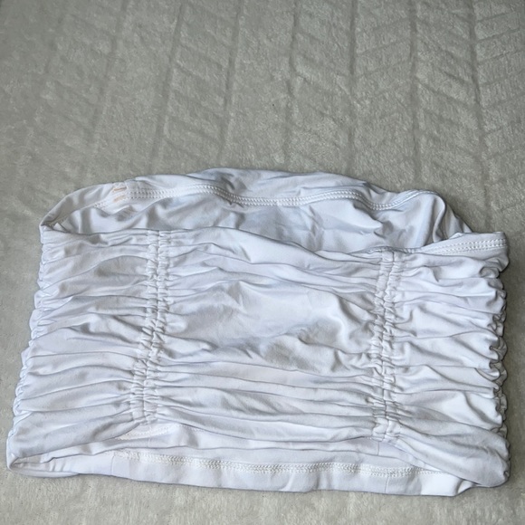 Susana Monaco Gathered Crop Tube Top - Picture 5 of 9